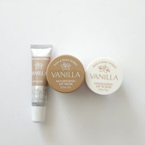Bath and body works, vanilla lip care set